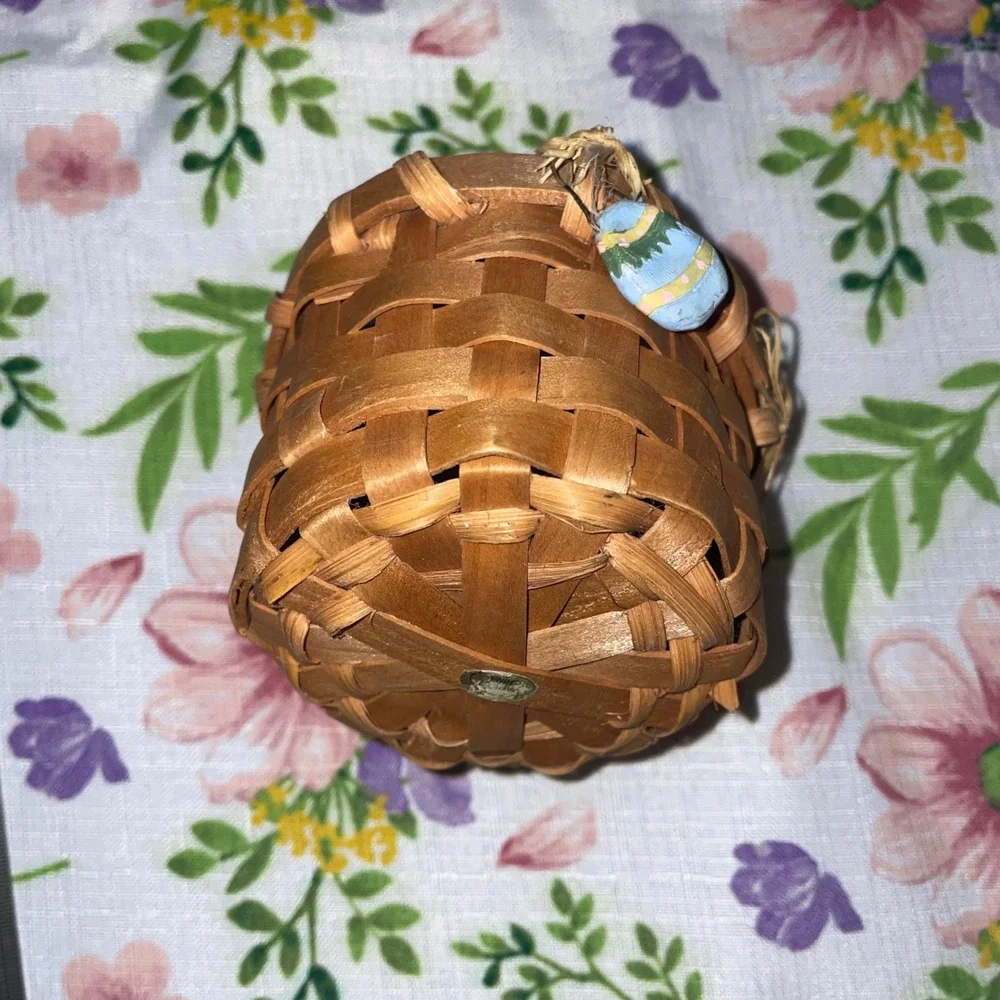 Unbranded handcrafted miniature